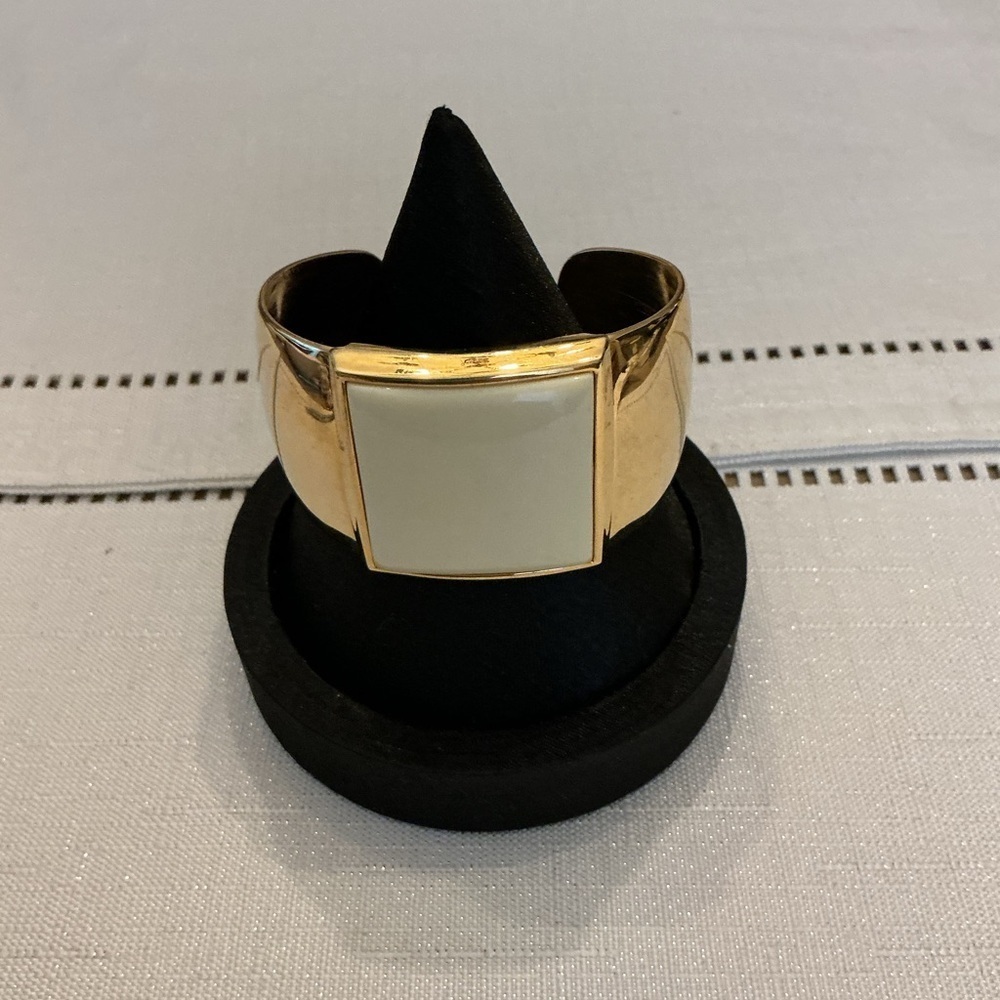 Avon Vintage Gold Tone Cream Lucite Cuff Bracelet